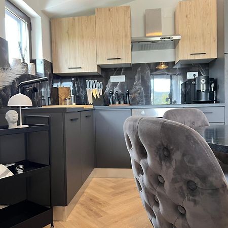 Apartmani Stanic Seget Vranjica Buitenkant foto