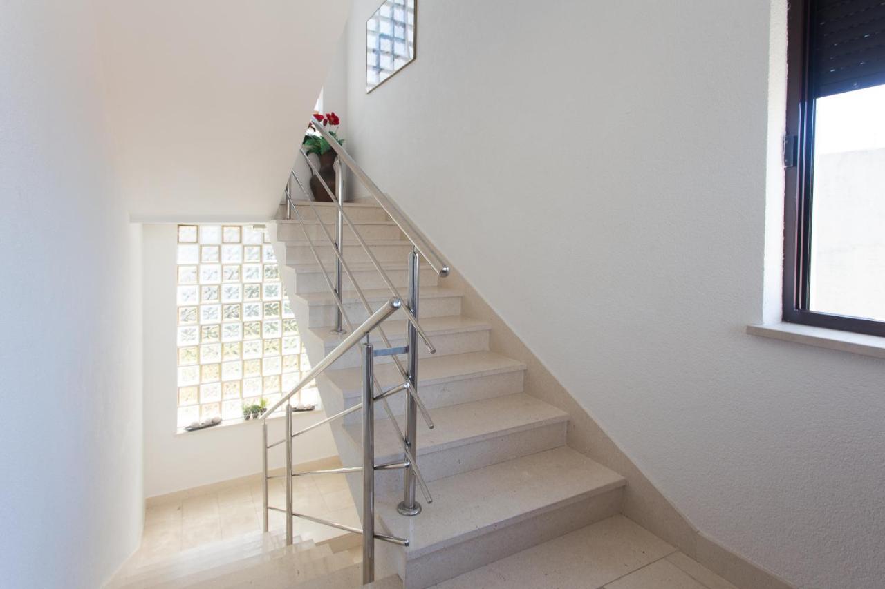 Apartmani Stanic Seget Vranjica Buitenkant foto