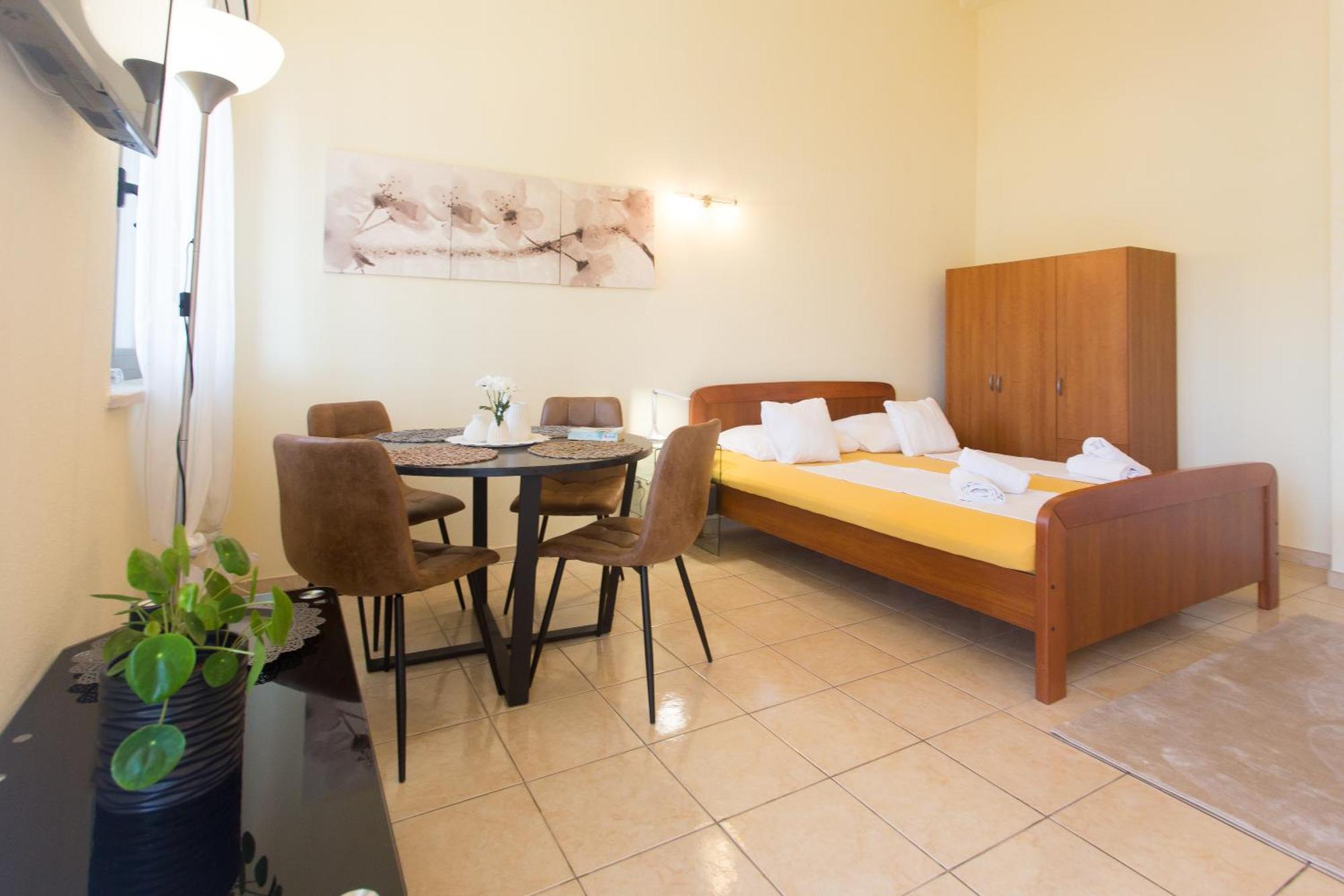 Apartmani Stanic Seget Vranjica Kamer foto