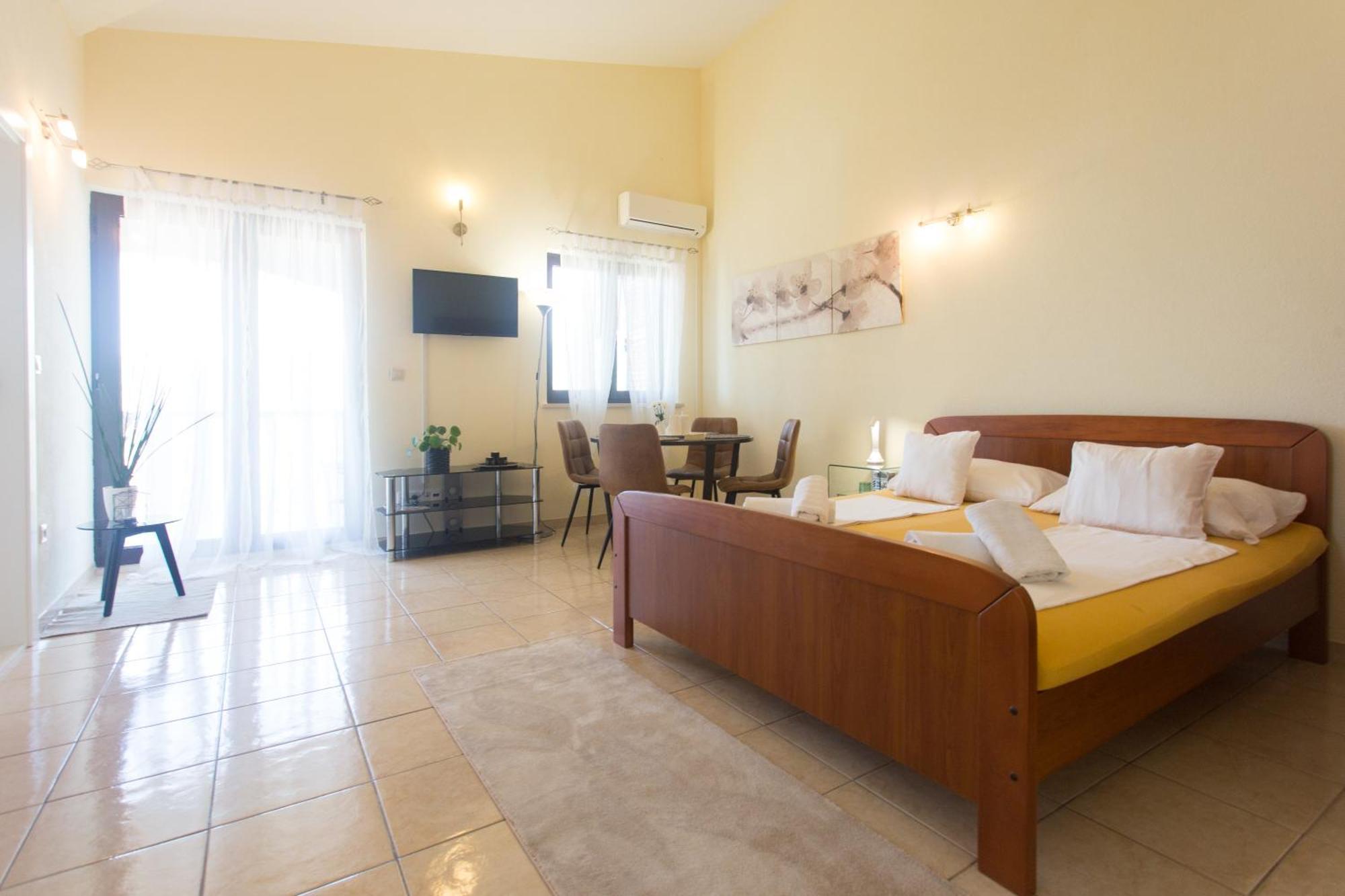 Apartmani Stanic Seget Vranjica Kamer foto